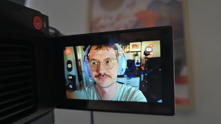 Going live was straightforward in both portrait and landscape orientations, though of course with only a single camera it's not suitable for streaming your gameplay, for example. Click to enlarge. 