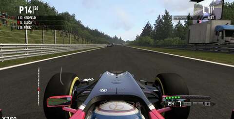 The 360 version of F1 2011 benefits from the inclusion of a subtle motion blur effect, absent on the PS3 (top), while the bottom shots show missing light sources on the Sony platform, perhaps due to a rendering bug.