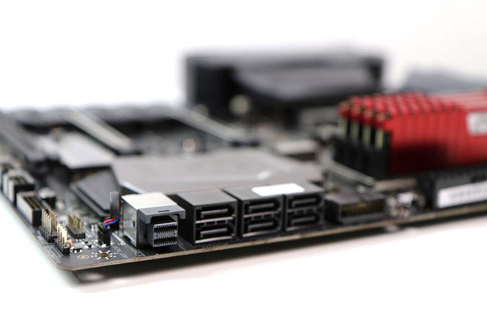 Turbo U2 on the left, six SATA-3 connections and an internal USB 3.0 hub next to them