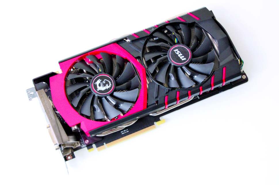 Removing the GPU from the chassis reveals that it's a standard MSI Gaming GTX 980 4G. If you're going to get a GTX 980, this is one of the good ones!