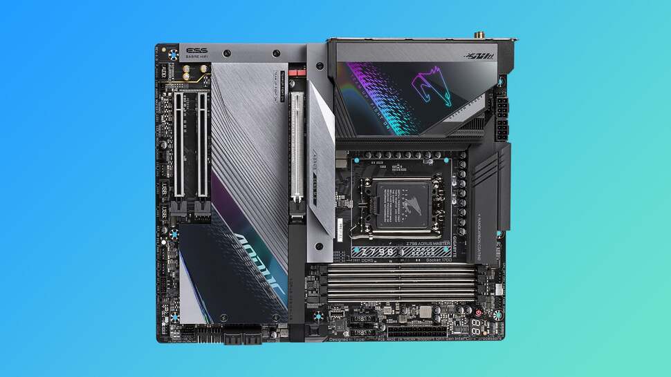 The two metal covers here, one above and one below the primary PCIe slot, provide significant thermal mass to soak heat from the five NVMe slots