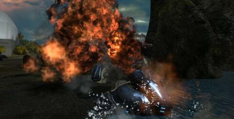 The explosions in Reach are definitely very impressive. Judicious use of Theater mode allows us to get dangerously close to the biggest bangs.