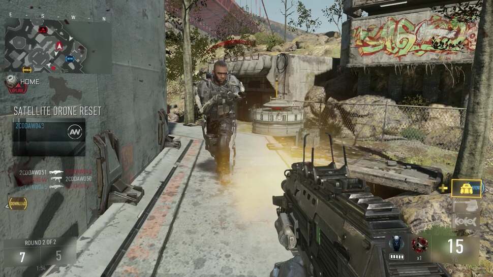 Character model designs are shorn of the in-depth facial animations boasted in the E3 campaign. It's an expected cutback, and one few will notice in the heat of action