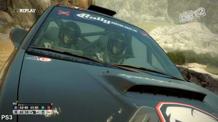 The visual make-up of DiRT 2 makes the difference between MSAA and quincunx less impactful. The games look very close indeed.