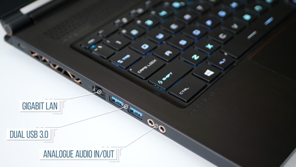 A look at input and output ports on the GS65 Stealth
