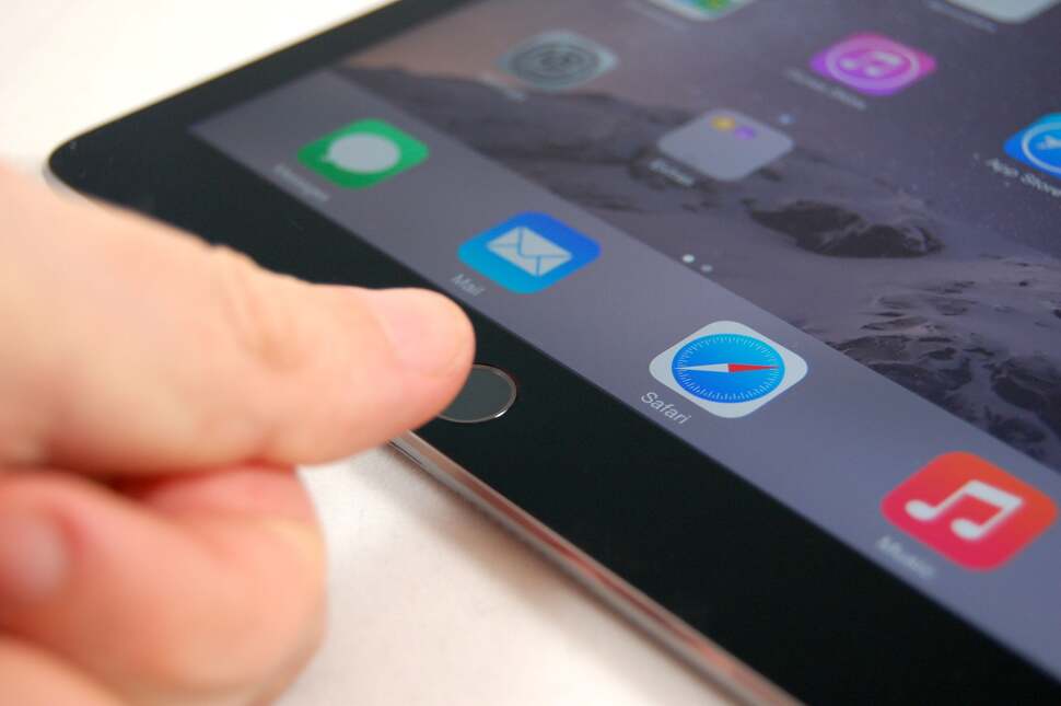 But this is all-new - the TouchID sensor that debuted in the iPhone 5S makes its way across to the iPad. We rather like it