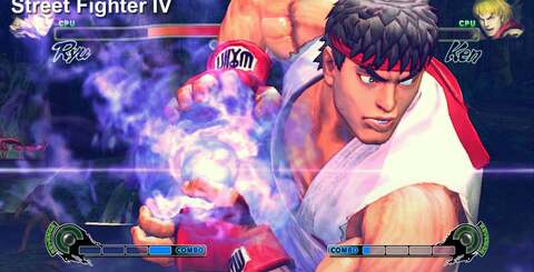 Then and now. The sub-HD elements from PS3 Street Fighter IV are gone in favour of a consistent 720p in the new Super iteration.