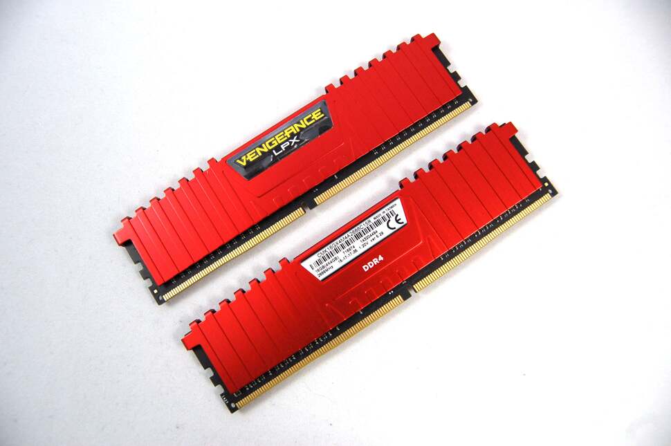On the face of it, these Corsair Vengeance DDR4 modules look very much like DDR3. You get more bandwidth at lower voltages compared to DDR3