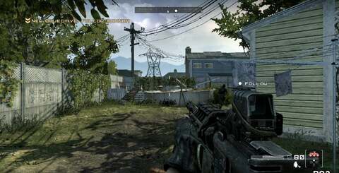 The rendering of the ground in the top shots suggests that Xbox 360 has an advantage when it comes to texture filtering, though the sub-HD nature of the game helps to disguise it. The bottom shots show differences in volume and detail in foliage, again favouring the 360.