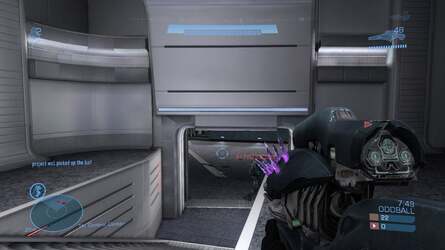 Resolution tests in the beta code can be challenging owing to the inclusion of some kind of temporal anti-aliasing (right). However, the shot to the left gives us plenty of clean lines to analyse.