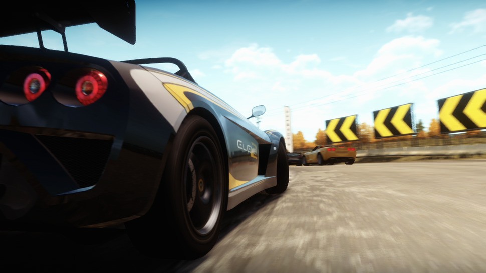 This in-game replay shot highlights the smoother, more filmic look Playground has sought out for Forza Horizon, as well as showcasing the impressive motion blur