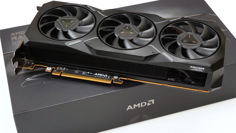 Packaging is fairly restrained too compared to the monstrous RTX 4080 Founders box!