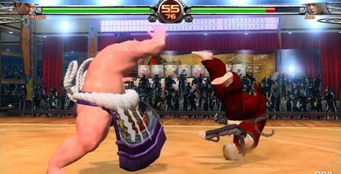 The core artwork and effects are identical in both versions of Final Showdown, although we do see that lower-precision light sources are present on the PS3, crushing detail and brightening up these elements of the scene (top). Meanwhile, a temporal ghosting effect can be found when there is fast movement on-screen, although it doesn't appear to enhance the visuals in any meaningful way - there's no extra reduction of jaggies for example (bottom).