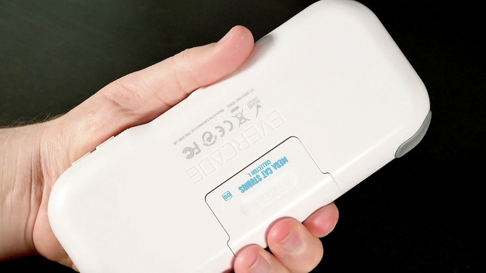 An Evercade. A cartridge. Two become one, as the Spice Girls once said