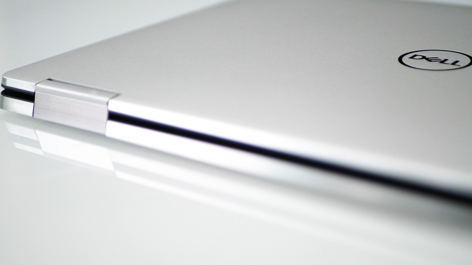 Around half an inch thick, the XPS 13 2-in-1 is a masterpiece of construction, build quality and materials