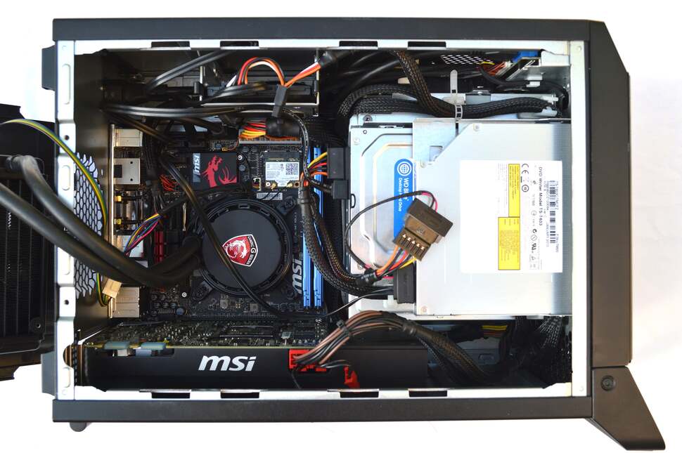 The GTX 760 GPU pre-installed in our Nightblade sample fits easily in the space allotted to it - with plenty more space left over for longer cards