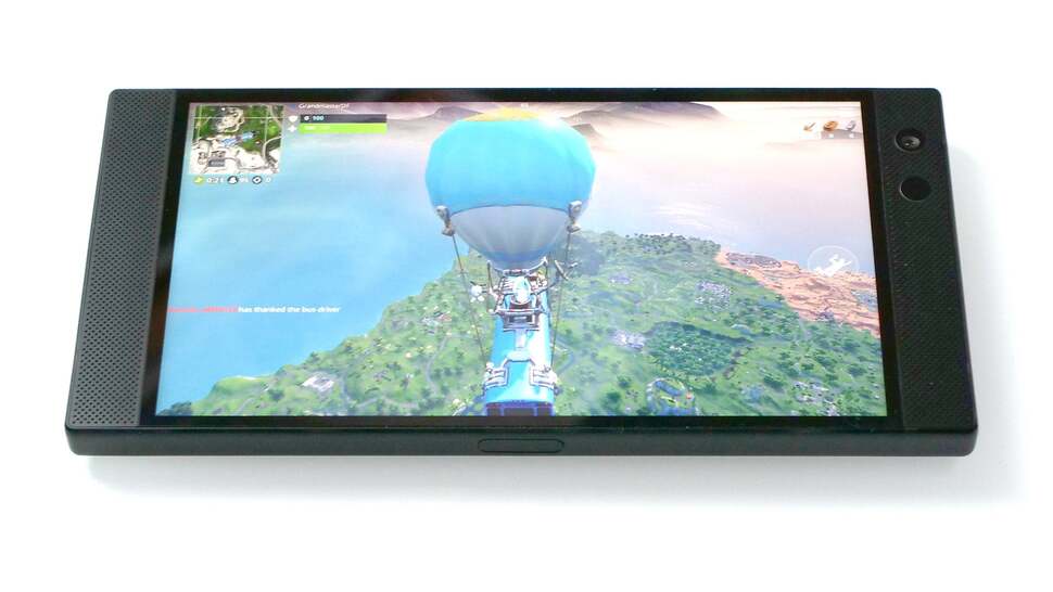 Another plus point for the new Razer - screen brightness is a huge improvement over the first Razer Phone