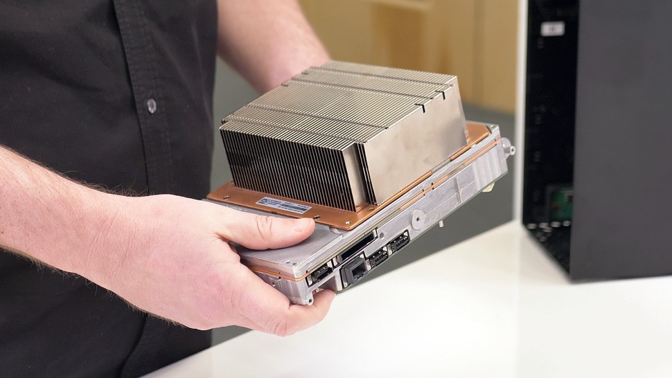 Once the boards are in place, the vapour chamber heat sink slots into place on the SoC board