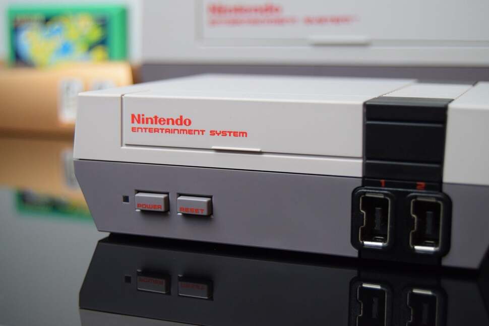 The Nintendo Classic Mini succeeds in recreating the look of the original NES console on a smaller scale. There are no original parts included, but there's enough CPU and GPU horsepower to emulate its games.