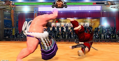 The core artwork and effects are identical in both versions of Final Showdown, although we do see that lower-precision light sources are present on the PS3, crushing detail and brightening up these elements of the scene (top). Meanwhile, a temporal ghosting effect can be found when there is fast movement on-screen, although it doesn't appear to enhance the visuals in any meaningful way - there's no extra reduction of jaggies for example (bottom).