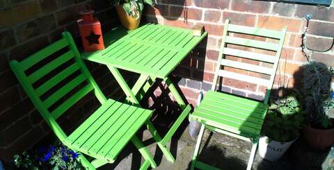 A quartet of stills acquired via the bargain basement 5-megapixel camera built into the HTC One V.