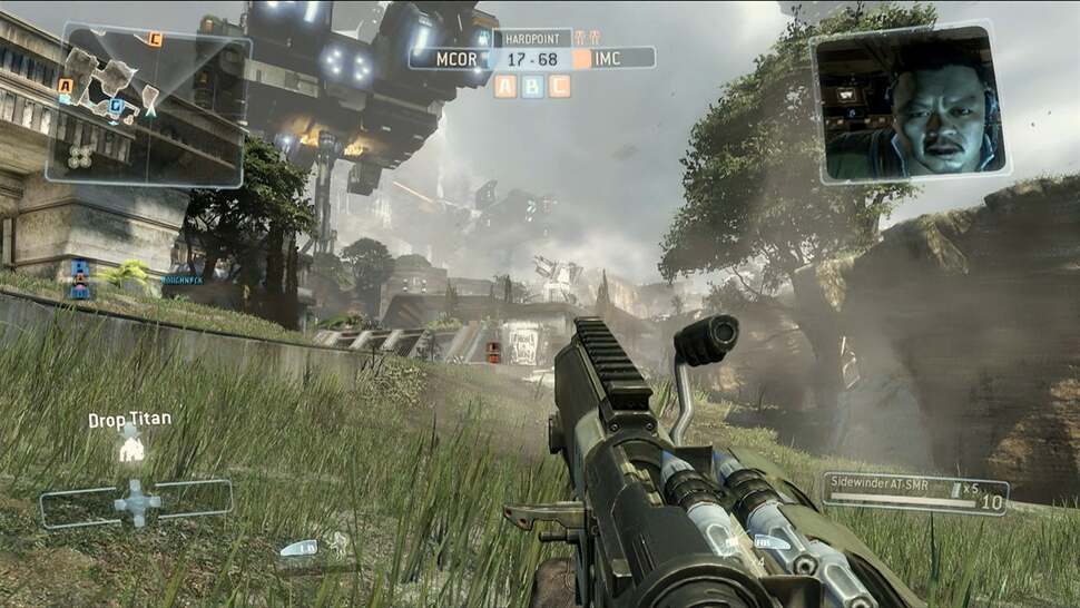 There's no evidence of destruction physics over the environment, as performed on the Xbox One's Cloud or otherwise. Instead, we have impressive draw distances with strictly static geometry, leading all the way up to the warring battleships in the skies