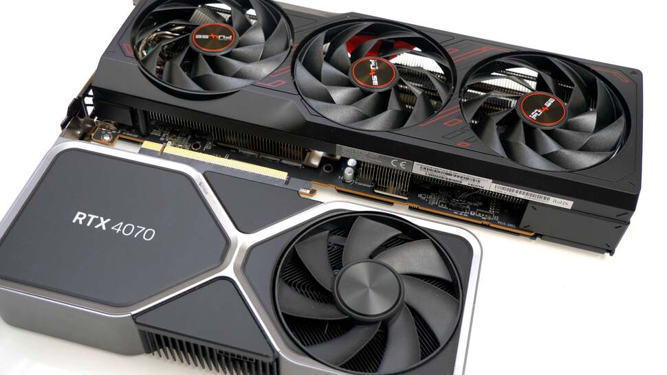 To give an idea of the size, here's how the Founders Edition version of the RTX 4070 compares against the more outsize Sapphire RX 7900 GRE