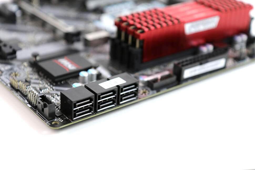 There's no shortage of fast SATA ports, plus there's an internal USB 3.0 header too