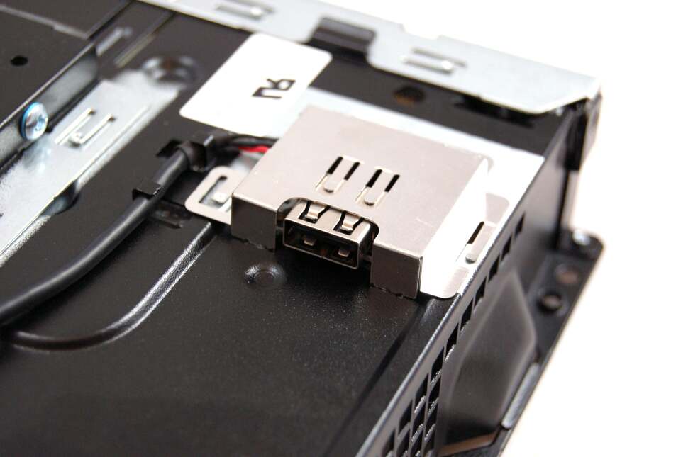 And here's a closer look at the 'bonus' USB socket on the bottom on the unit, which will remain unused until Valve releases its SteamOS controller