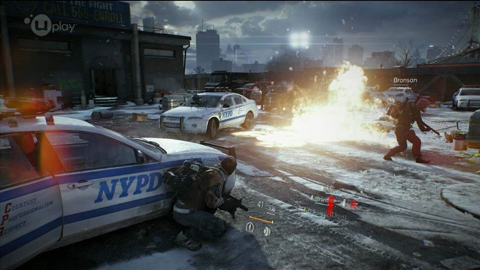 Effects work and lighting go hand-in-hand. The PS4's extra render output units (ROPs) allow for higher resolution alpha effects, as seen on Molotov explosions, which carry a vivid bloom effect. In the background we also see a JJ Abrams-style lens flare
