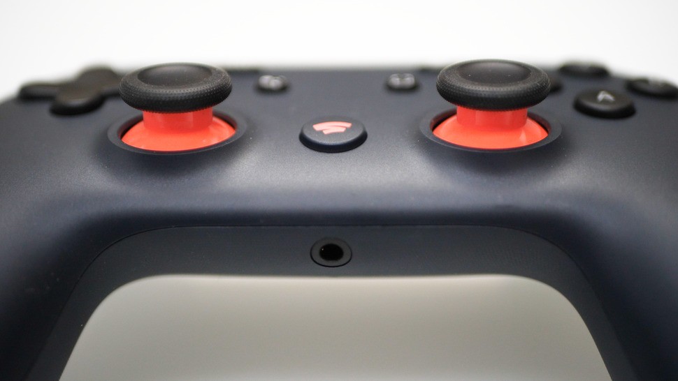 A look around the core components of Stadia - the controller and Chromecast Ultra