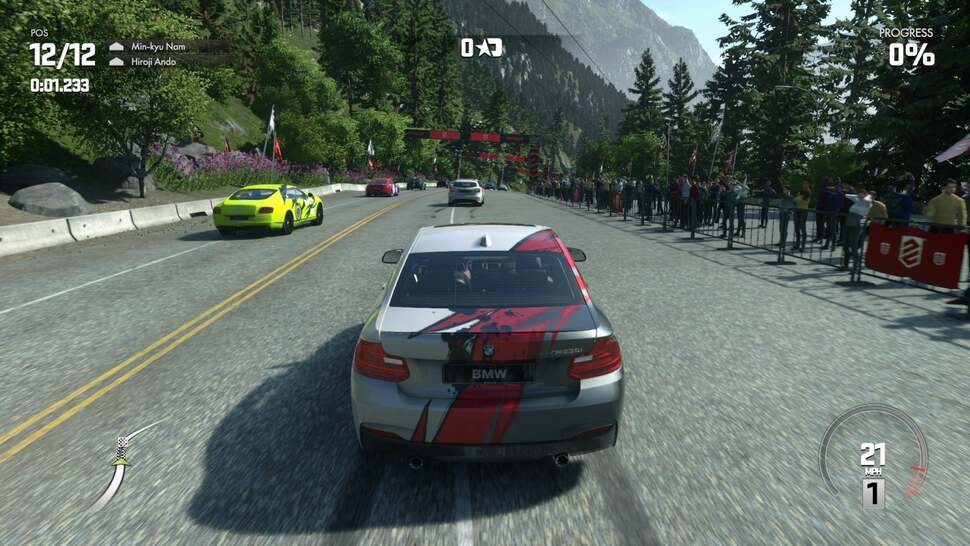 A small knock to the clarity of the visuals comes in the form a fairly low level of anisotropic filtering. This leads to texture details blurring a few meters away from the camera