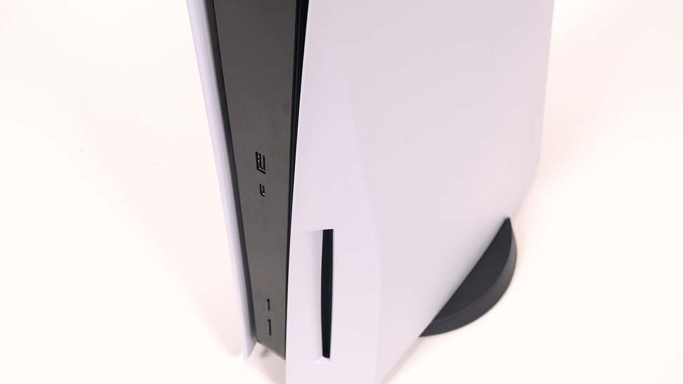 Finally, the white 'wing' pushes back into place - and you're good to go