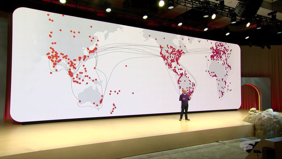 Majd Bakar shows off Google's huge datacentre infrastructure at the GDC 2019 presentation