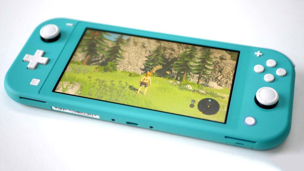 The screen really is a delight, and the fact it's smaller than a standard Switch's isn't that much of an issue