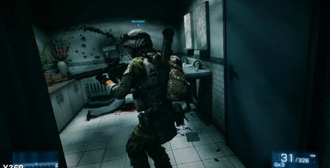 As you can see from the top set of shots, ambient occlusion on Xbox 360 is significantly 'dialled up' in comparison to the PlayStation 3, while on the lower shots, we see the somewhat harsher filtering on the Microsoft platform.