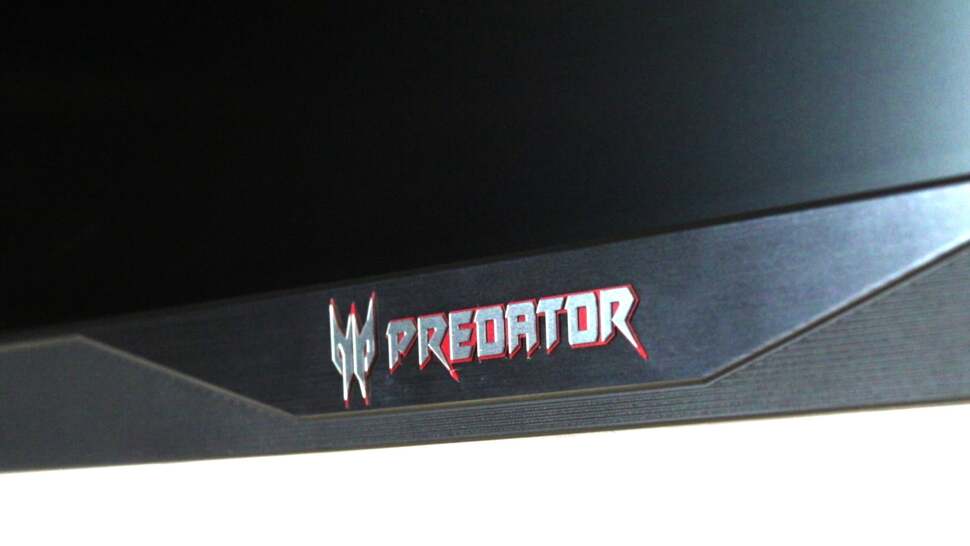 The X34 Predator has the same chassis as the XR341CK, just with tweaked logos and plastics