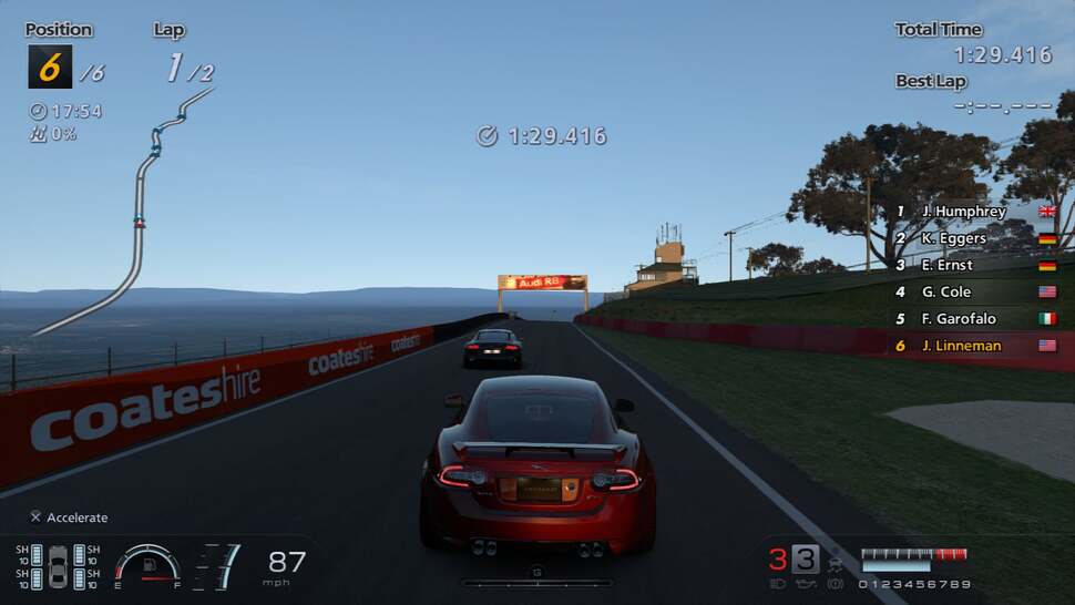 While the performance hit can be severe, there's no doubt that dynamic time of day contributes greatly the lighting as we see here in Bathurst. The reflection of the deep blue sky across the paint of the Jaguar XK-R appears highly realistic