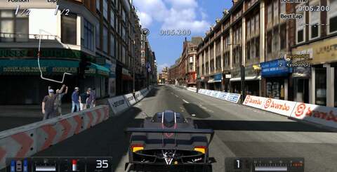 The benefits of using SimulView are obvious when looking at the above screenshots: both players' field of view is opened up, with the results matching that of a single-screen solo experience.
