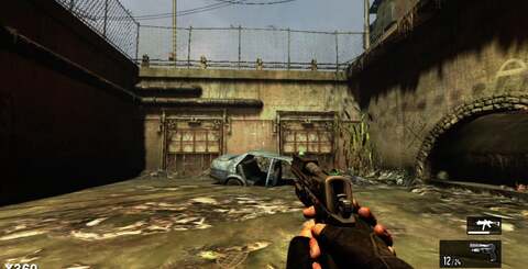 F.E.A.R. 3 seems to be using a depth-of-field assisted anti-aliasing technique, where more edge-smoothing is applied the further the object is from the player, making for some noticeable up-close jaggies.