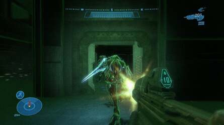 Master Chief used flashlights to see in the dark in his trio of adventures, while Reach implements the series' first proper night vision mode (left). It's a more refined, impressive solution compared to the visor mode we saw in ODST (right)