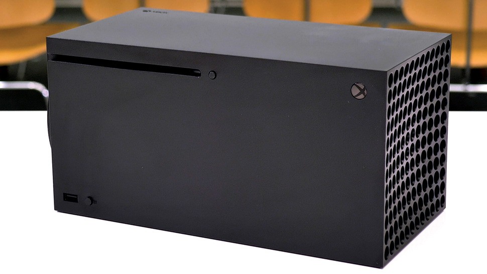 We've got a separate piece covering the basics of the Series X's form factor - but right now, here's the console in its horizontal configuration