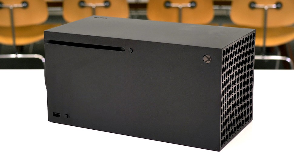 And here's how the Xbox Series X looks in its horizontal configuration