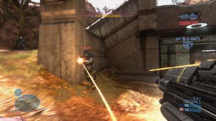 A well-realised noise filter combined with controller feedback adds the sensation of danger when your Spartan armour is under heavy assault.