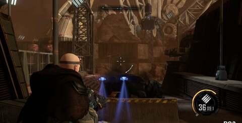 Volition uses a low-resolution alpha buffer for smoke, fire and particle effects, which can amplify jaggies, as seen in the top shots. Below that, there's a comparison of texture detail and anti-aliasing. Typically, 360 looks sharper while edge-smoothing is more pleasingly handled on PS3 via MLAA.