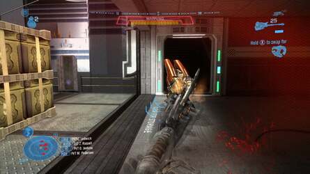 Ghosting on the view weapon was a big problem in the multiplayer beta. Bungie has fixed this in the final game, apparently by dynamically switching it off when it's likely to unduly affect overall image quality.