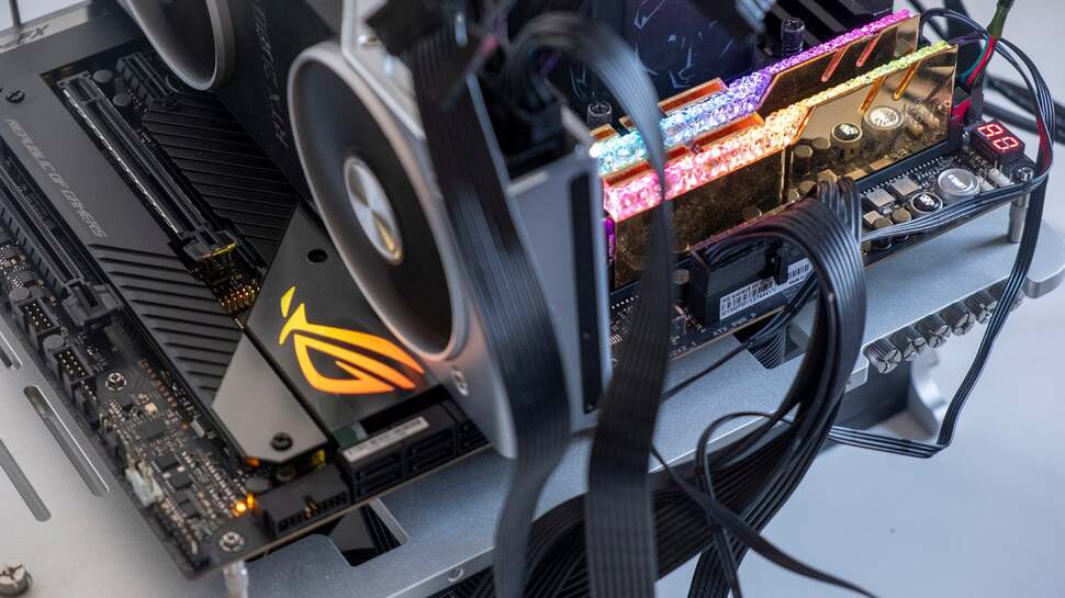 Our test setup for our Intel processors, running on the Asus Maximus 13 Hero