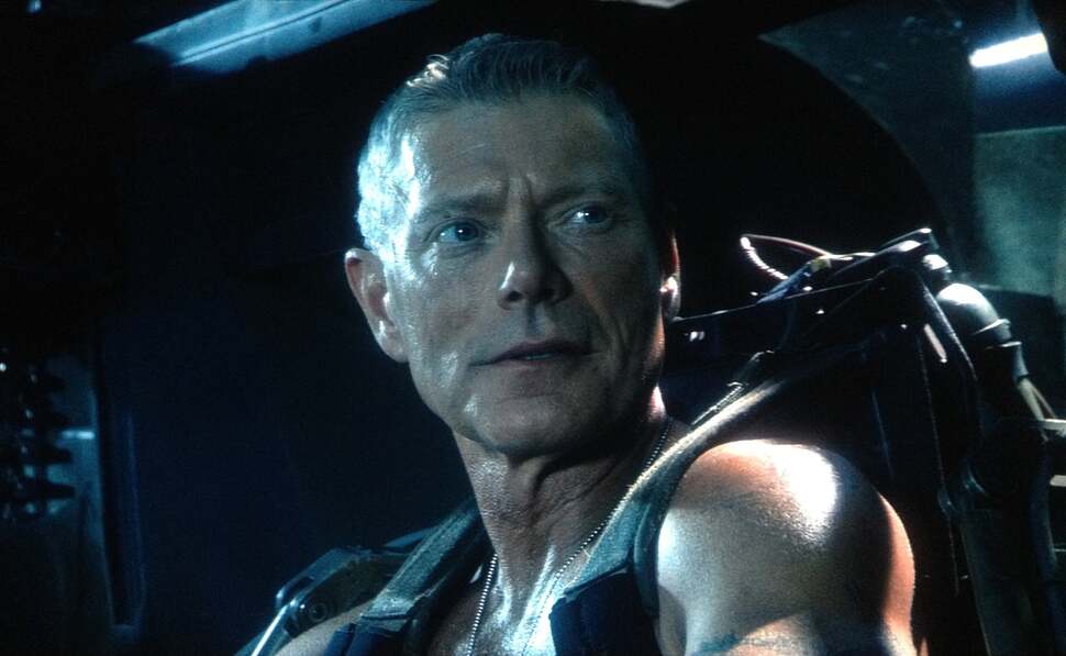 Colour accuracy on the GT1080 is decent, with fairly natural skin tones after calibration in reference mode. However an under-saturated green causes grass to appear pale and muted, and slightly off hue secondary colours causes a few odd facial tones in c