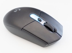 Logitech G305 X Superlight: A Worthy Follow-Up to the Modder's Dream Gaming Mouse