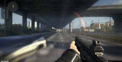 The fall-off transistions in fog are more adeptly handled on Xbox 360 (top), while the PS3 has some pixelisation issues with the motion blur effect (bottom).